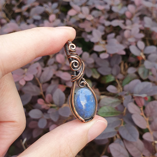 Blue Labradorite in Oxidised Copper Handmade Wire-Wrap Pendant