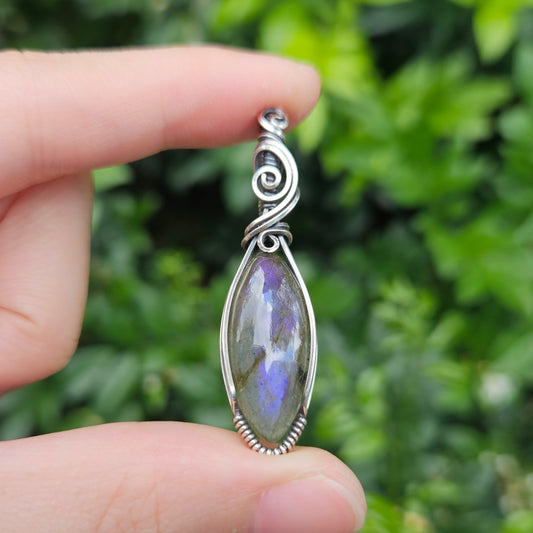 Purple Labradorite in Oxidised 925 Solid Sterling Silver Handmade Wire-Wrap Pendant